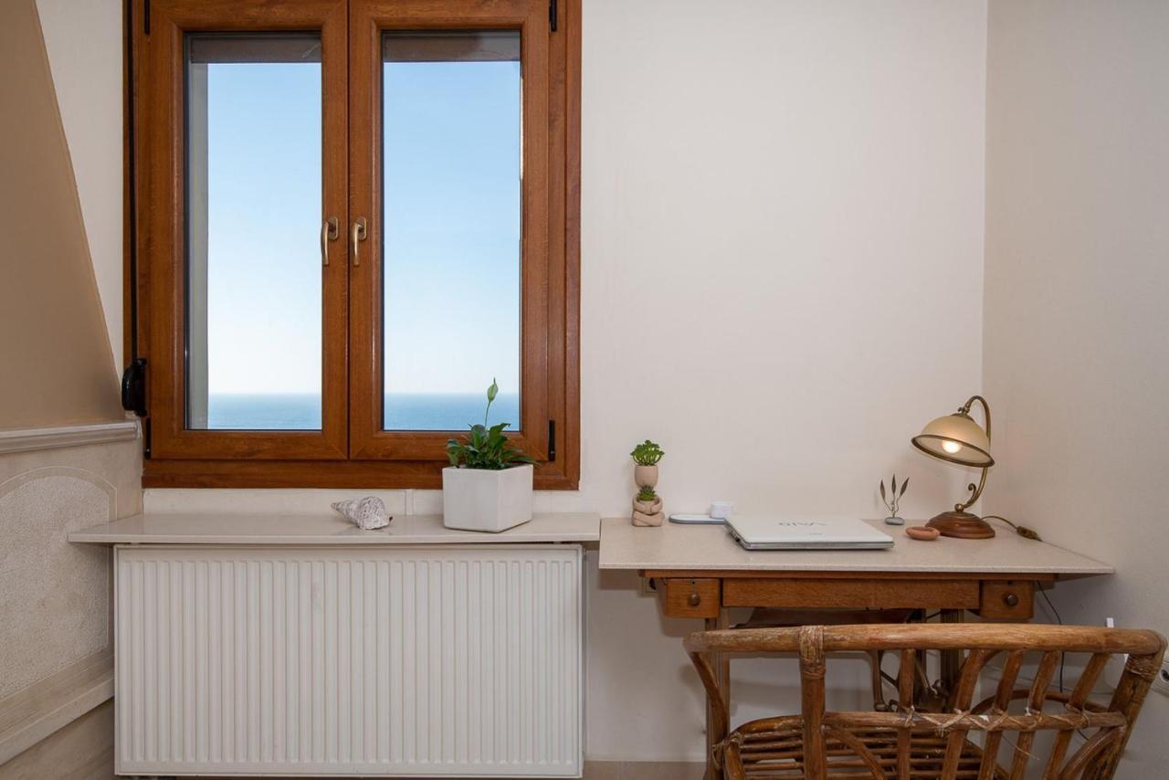 Vitamin Sea Luxury